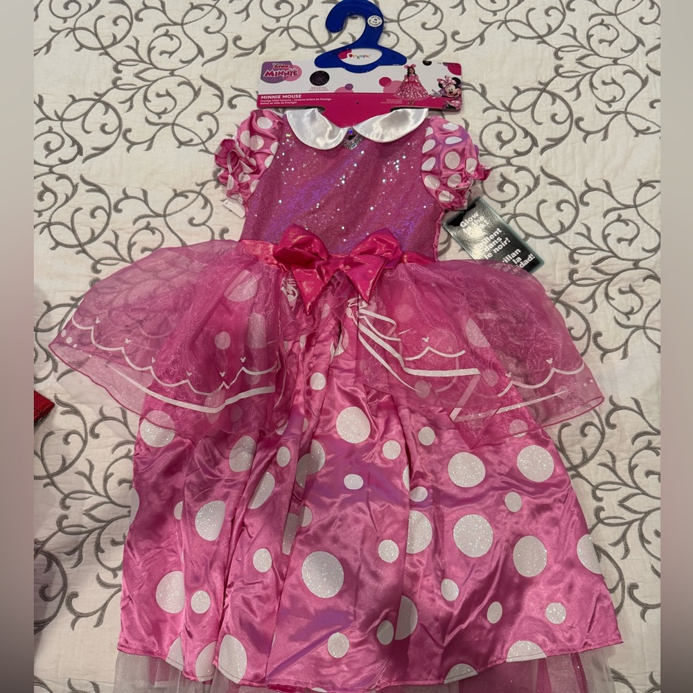 NWT. Disney Minnie Mouse Prestige Child Costume. Size 7/8.